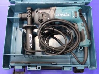 Перфоратор Makita 2470